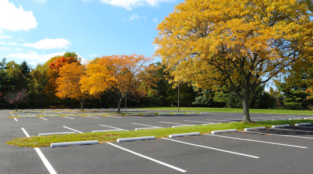 parking lot striping Southern Maryland Paving & Sealcoating